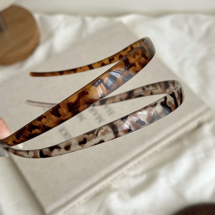 1PC%20Ergonomic%20Tortoiseshell%20Headband,%20No%20Ear%20Pain,%20Better%20Scalp%20Fit,%20Trendy%20Hair%20Accessory,%20Ideal%20for%20All%20-%20Day%20Wear%20-%20Image%204