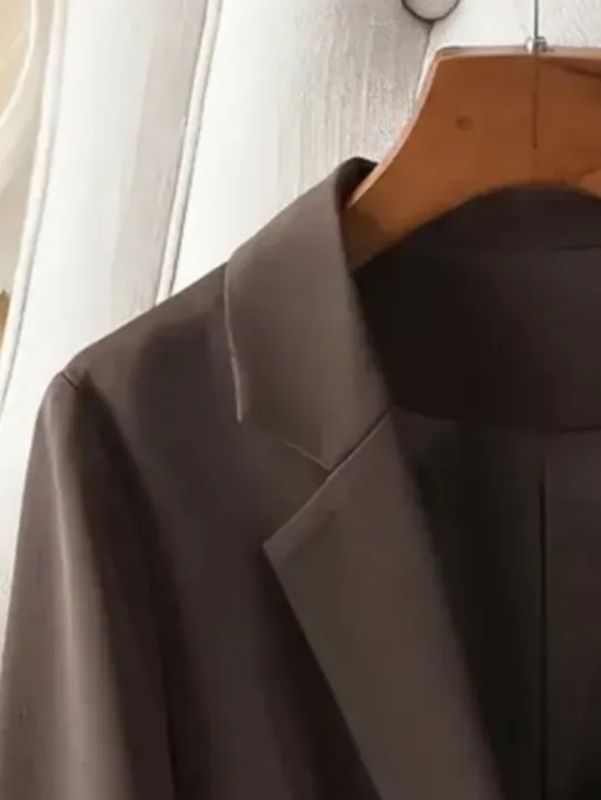 Elegant%20Brown%20Blazer%20for%20Women%20Single%20Button%20Slim%20Fit%20Business%20Commuter%20Suit%20Jacket%20Korean%20Fashion%20OL%20Style%20New%20Spring/Autumn%20-%20Image%204