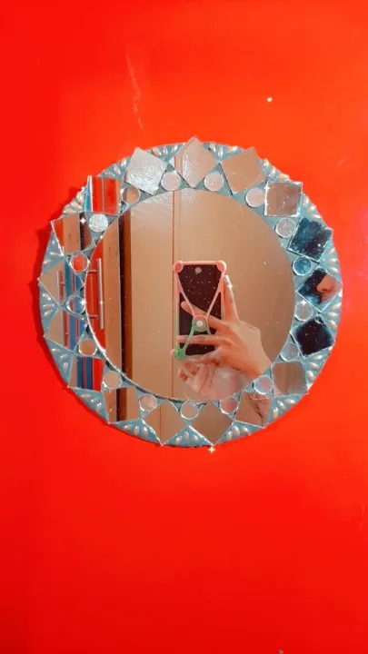 customized%20mirror/decoration%20piece%20-%20Image%203