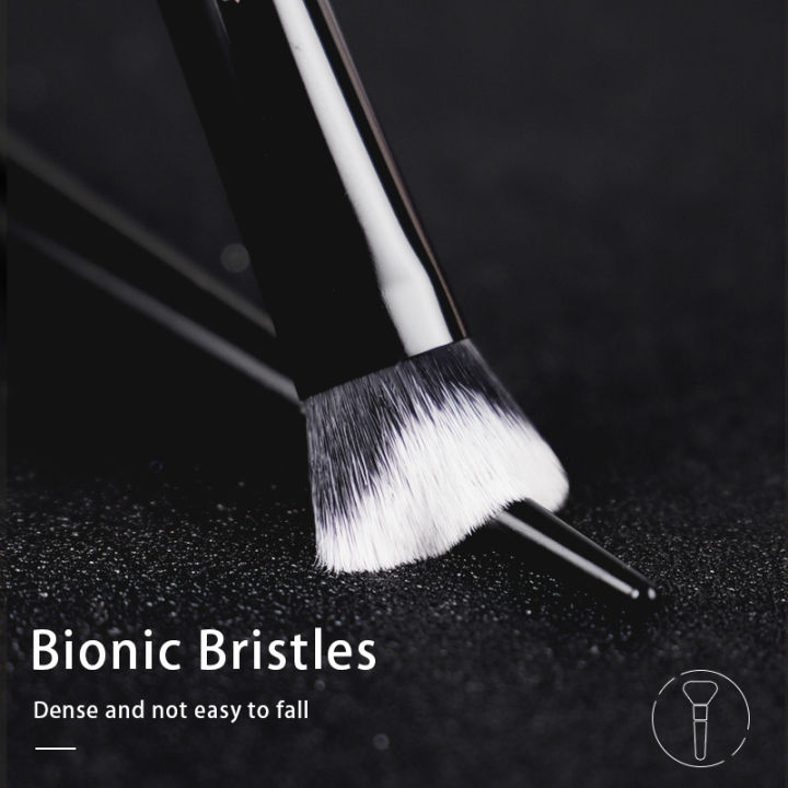 Kat%20Von%20D-%20Makeup%20Brush%2040%20Concealer%20Brush%20Soft%20Fiber%20Hair%20Elegant%20Black%20Handle%20Brand%20Makeup%20Brushes%20for%20Woman%20-%20Image%205