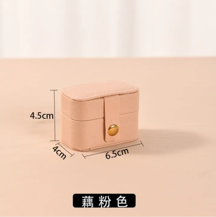 Mini%20Jewelry%20Box%20Organizer%20Ring%20Holder%20Jewelry%20Display%20Case%20PU%20Leather%20Jewelry%20Storage%20Box.%20-%20Image%203