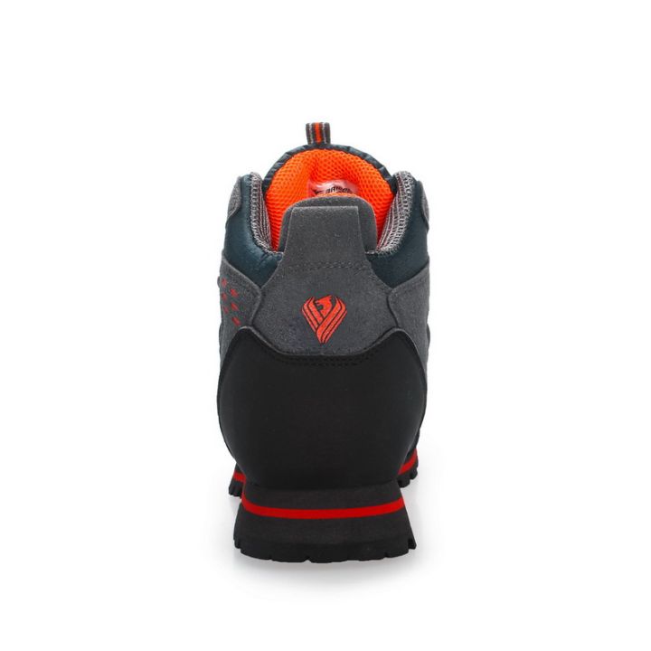 Men%20Hiking%20Shoes%20Waterproof%20Leather%20Shoes%20Climbing%20&%20Fishing%20Shoes%20New%20Popular%20Outdoor%20Shoes%20Men%20High%20Top%20Winter%20Boots%20-%20Image%205
