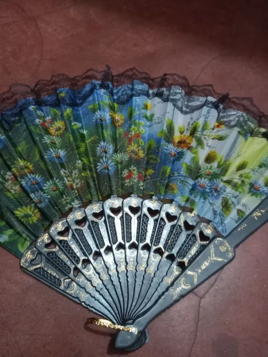 Folding%20Hand%20Fan%20or%20Haat%20Pakha%20for%20traveling%20-%20Image%206