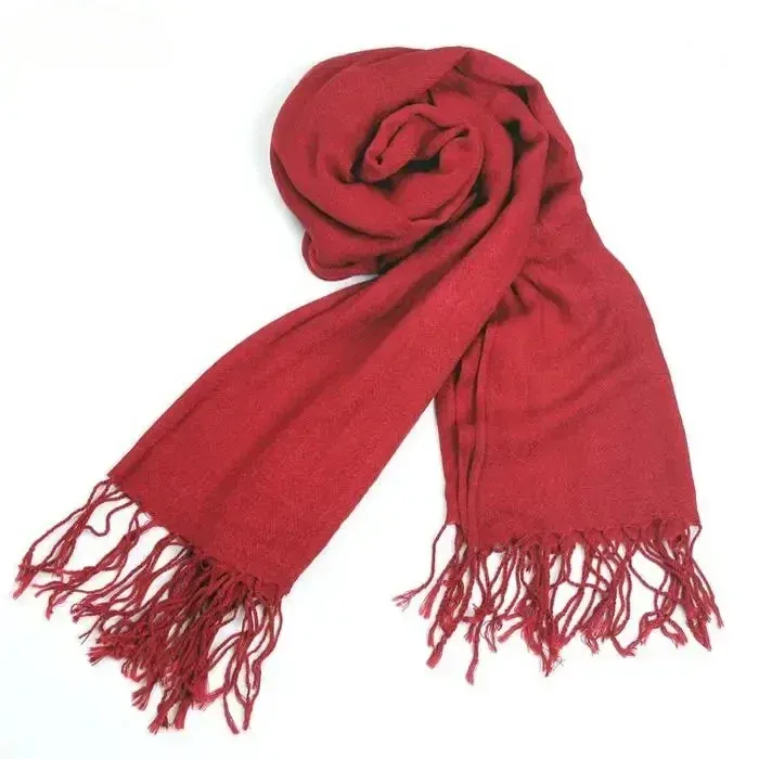 Mikasa%20Ackerman%20Cosplay%20Scarf%20Japanese%20Anime%20Shingeki%20no%20Kyojin%20Red%20Daily%20Casual%20All-match%20Scarves%20-%20Image%204