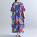 Plus size women's dress, abstract pattern printed short sleeved round neck ultra loose robe, summer beach dress with pockets. 