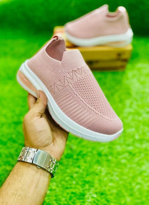 womens%20comfortable%20shoes%20-%20Image%202