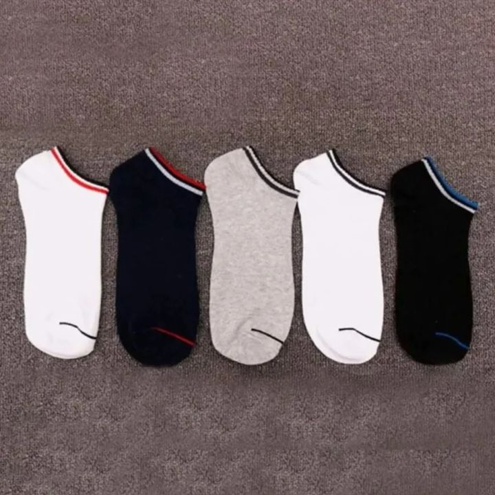 3%20Pairs%20Of%20Nylon%20&%20Cotton%20Ankle%20Socks%20-%20Cycle%20Random%20Colors%20-%20Image%205