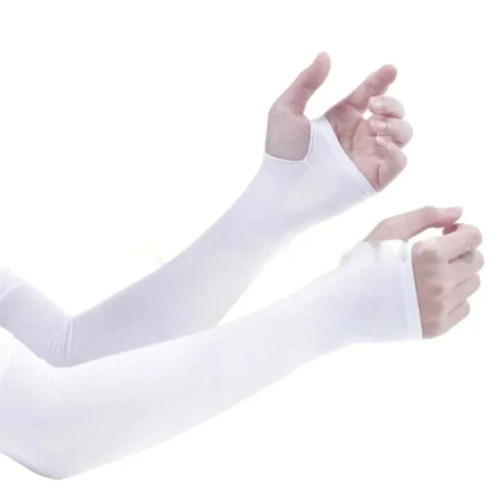 Arm%20Sleeves%20with%20Thumb%20Hole%20for%20Women%20&%20Girls%20-%20Image%203