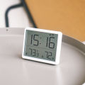 9.3x7.3x1.5cm Digital Alarm Clock Temperature Humidity Hourly Beep Magnetic Sucked Table Clock 12/24H Wall-mounted LCD Clock. 