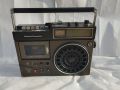 Radio National Panasonic With Cassette Player Made In Japan MW.SW1.SW2.SW3 Antique And Vintage Radio. 