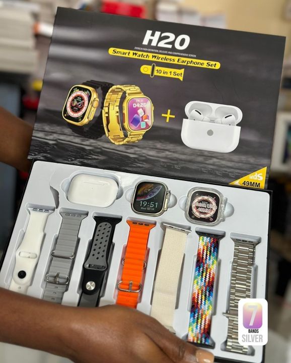 H20 Ultra Smartwatch 10 in 1 with 7 Straps, Silicone Case, Earbuds, and Full HD Display