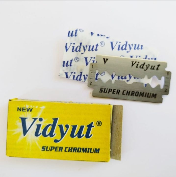 Vidyut%20Super%20Chromium%20Razor%20Blade%20-%20Image%203