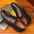 Leather Shoes Men's Business Shoes Luxury Brand Loafers Dress Moccasins Breathable Slip on Black Driving Shoes Male Formal Shoes.