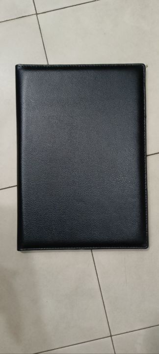 Convocation%20File%20Folder/Certificate%20Folder/Signing%20Folder-%20Safeguard%20Your%20Achievements%20and%20Important%20Documents%20-%20Image%205