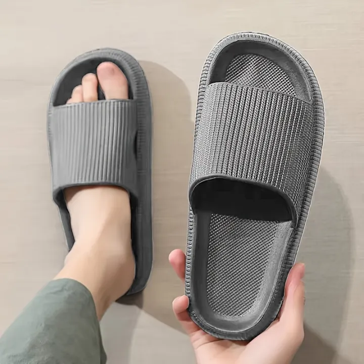 Men's%20Thick%20Bottom%20EVA%20Indoor%20Home%20Slippers%20Anti-Slip%20Suitable%20for%20Outdoor%20Wear%20Comfortable%20Home%20Slippers%20for%20Men%20-%20Image%204