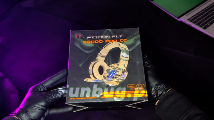 Original Python Fly G9000 Gaming Headphones with Noise Cancelling Microphone ~ Black & White Headset with Stereo Sound for Mobile, PC, Laptop, Computer, PlayStation4, Xbox ~ PS4 Headphone with Mic ~ USB & 3.5mm Wired Plug ~ By FunBug