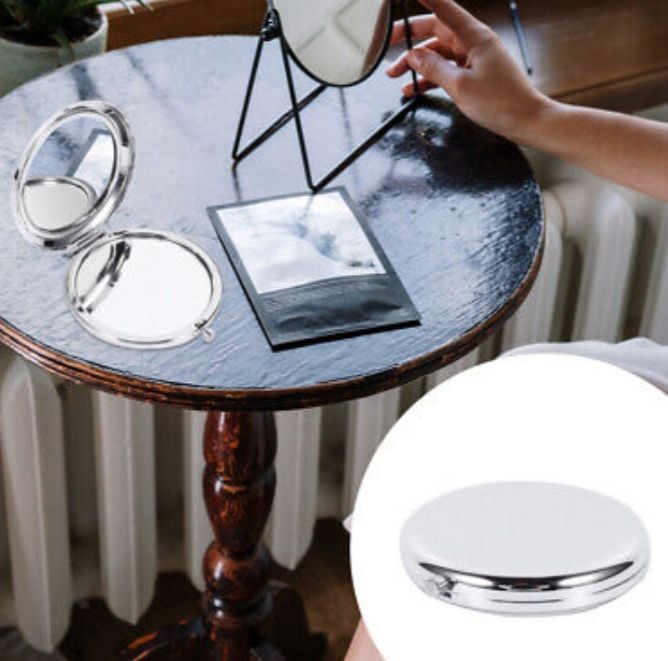 Stainless%20steel%20compact%20mirror%20-%20Image%202