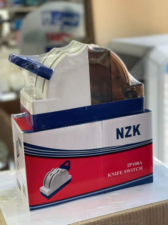 100A%20change-over%20switch%20for%202%20line%20or%201%20line%20and%20generator%20-%20Image%204