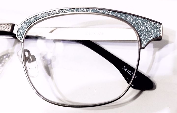 metal%20fancy%20%20Frame%20for%20Eye%20sight%20very%20fancy%20%20splanded%20%20shape%20well%20looking%20%20ladies%20%20Designer%20frame%20-%20Image%203