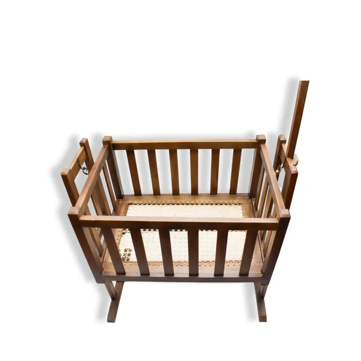 Wood%20Baby%20Cot%20-%20Image%202