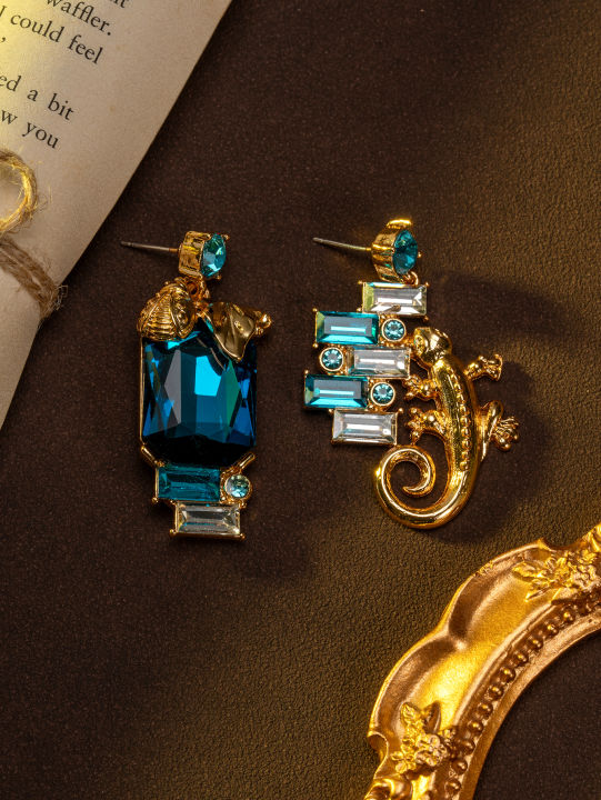 1%20Pair%20of%20Vintage%20Inlaid%20Blue%20Rhinestone%20Ab%20Reptile-Shaped%20Exquisite%20Earrings%20Suitable%20for%20Women's%20Daily%20Wear%20and%20as%20a%20Birthday%20%20for%20a%20Girlfriend%20-%20Image%205