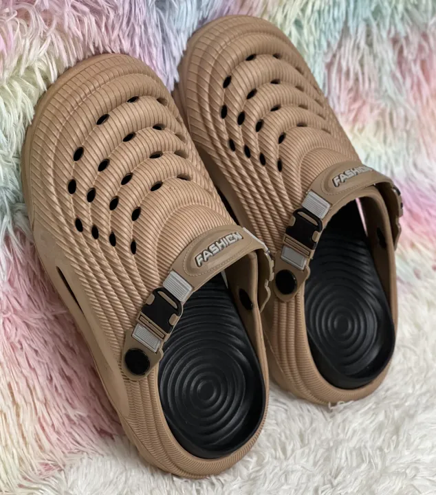 Mens%20New%20Echo-Ridge%20Textured%20Comfortable%20EVA%20Clogs%20Sandals%20-%20Image%208
