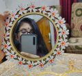 হাতে আঁকা কাঠের মাঝারি দেয়ালের আয়না - mirror.