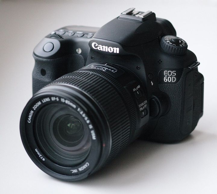 Canan 60D Camra