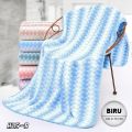 RK soft jumbo bath towel polyester material 70 cm x 140cm | plain adult towel | absorbent bath towel | cod. 