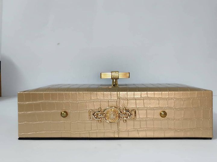 Luxury%20Large%20Jewelry%20Organizer%20Box%20for%20Women%20Girls%20%E2%80%93%20Multi-Layer%20PU%20Leather%20Storage%20Case,%20Drawers%20for%20Rings%20Earrings%20Necklaces%20Bangles%20%E2%80%93%20Portable%20Lockable%20Jewellery%20Organiser%20Box%20Gift%20for%20Wife%20Mother%20Birthday%20Bridal,%20Jewlery%20Box%20-%20Image%205