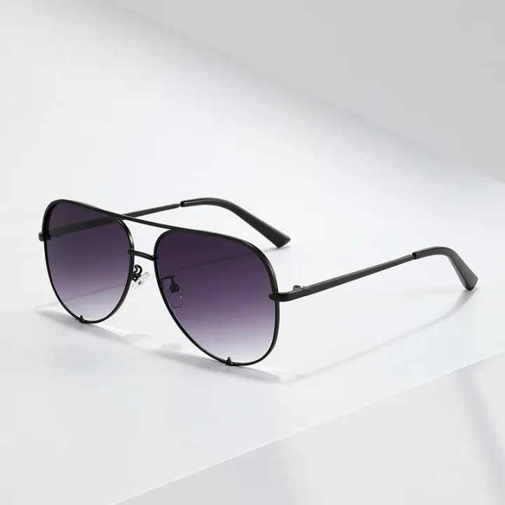 European%20And%20American%20Retro%20Style%20Double%20Beam%20Toad%20Mirror%20Men%20and%20Women%20Metal%20Sunglasses%20-%20Image%208