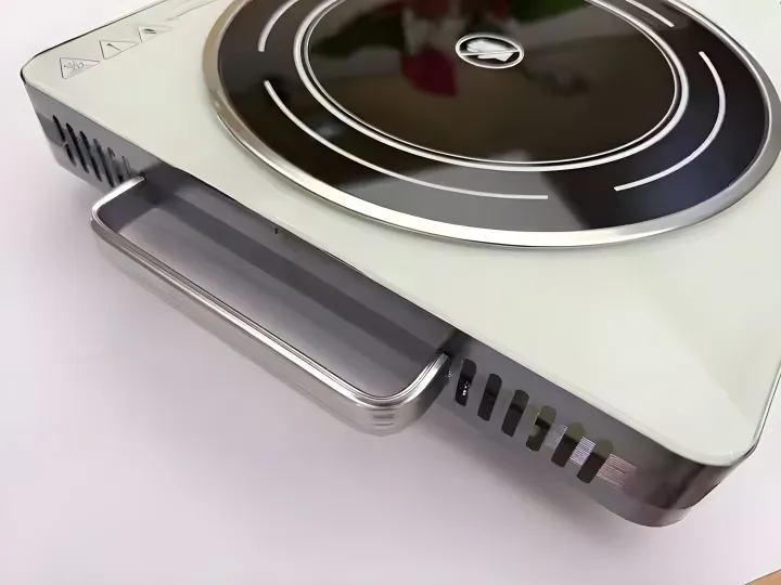 Silver%20Crest%20Infrared%20Electric%20Stove%203500W%20%7C%20Ceramic%20Touch%20Panel%20Cooker%20with%20Timer%20%7C%20Rapid%20Heating%20%7C%20Universal%20Flat%20Pot%20Compatible%20%7C%20Portable%20Hot%20Plate%20%7C%20Auto%20Shut-Off%20%7C%20Digital%20Display%20%7C%20Energy%20Efficient%20Kitchen%20Cooktop%20%7C%20Easy%20to%20Clean%20-%20Image%208