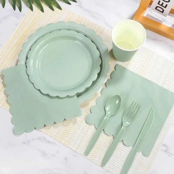 96%20Pcs%20Sage%20Green%20Party%20Cutlery%20Set%20Disposable%20Paper%20Plates%20and%20Cups,%20Suitable%20for%20Weddings,%20Birthdays,%20Valentine's%20Day%20Supplies%20-%20Image%205