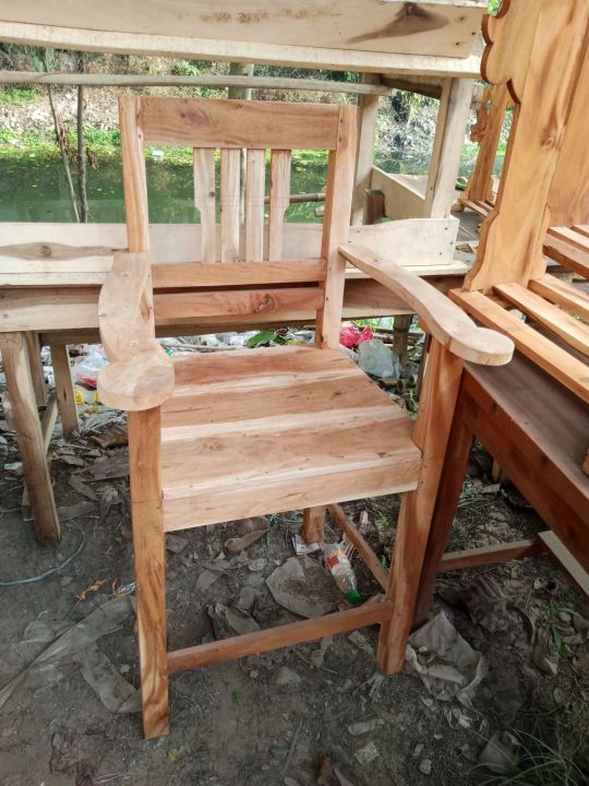 ft high sitting chair with handle very much comfortable wooden made 