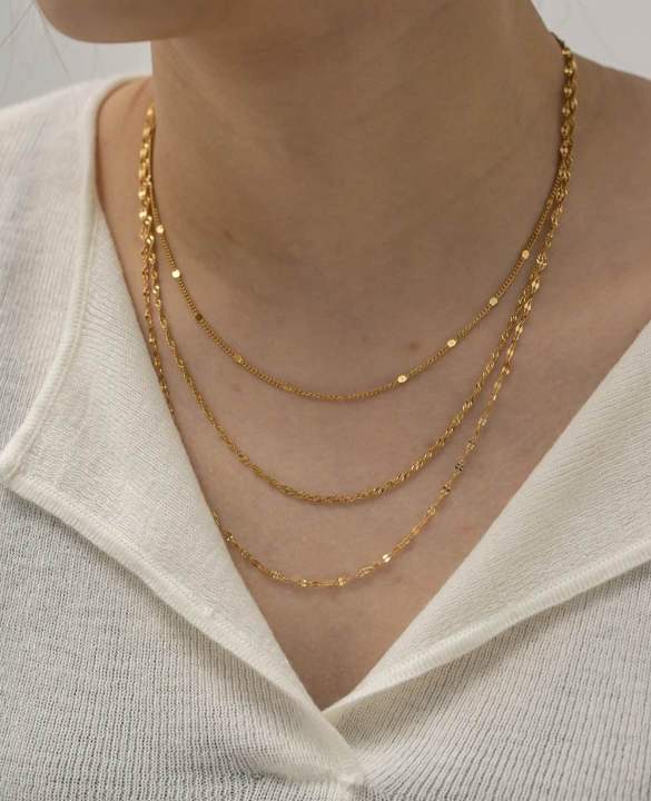 Gold layered chain necklace