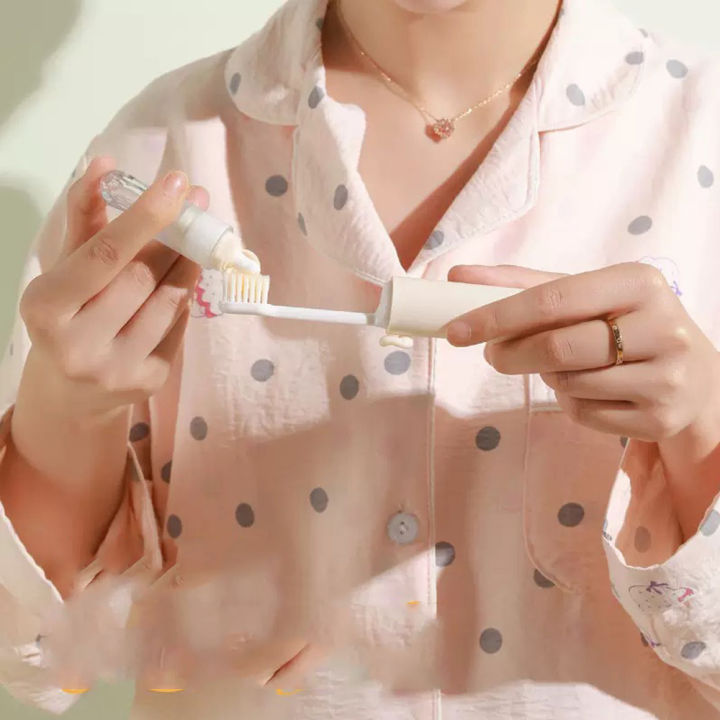 1%20piece%20-%20Convenient%20toothbrush%20travel%20container,%202-in-1%20folding%20toothbrush%20set%20-%20Small%20and%20convenient%20-%20Essential%20for%20business%20-%20Image%203