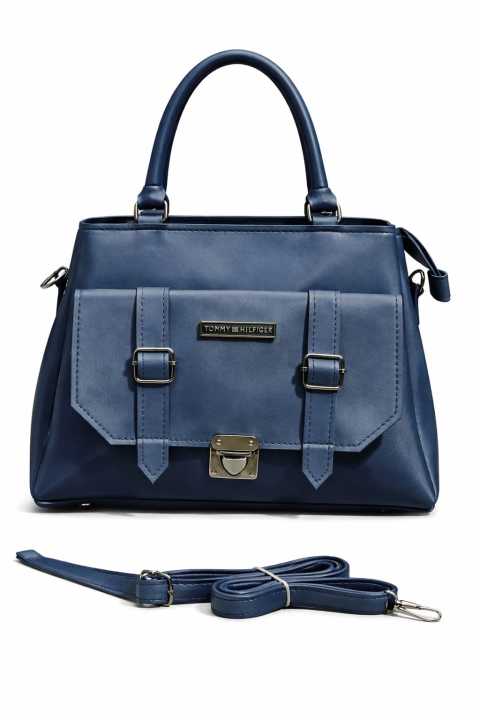 Tri-Color%20Striped%20Women's%20Handbag%20with%20Adjustable%20Crossbody%20Strap%20-%20Textured%20PU%20Leather%20Large%20Shoulder%20Bag%20for%20Ladies%20-%20Elegant%20Office%20&%20Party%20Wear%20Tote%20Bag%20-%20New%202026%20Fashion%20Collection%20-%20Image%207