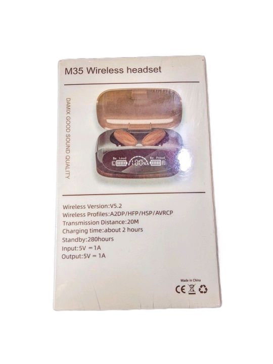 Premium%20quality%20earbuds%20M35%20for%20professional%20use.%20-%20Image%203