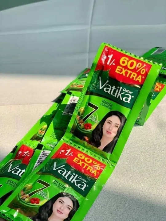 Vatika%20Shampoo%206.5%20ml%20-%20Image%203