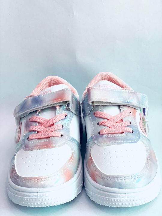Pink%20Sports%20Shoes%20for%20baby%20girls%20-%20Image%204