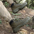 High-Top Leather Men's Boots Breathable Desert Combat Boots Outdoor Non-slip Hiking Boots Men Motorcycle Boots Work Ankle Boots.