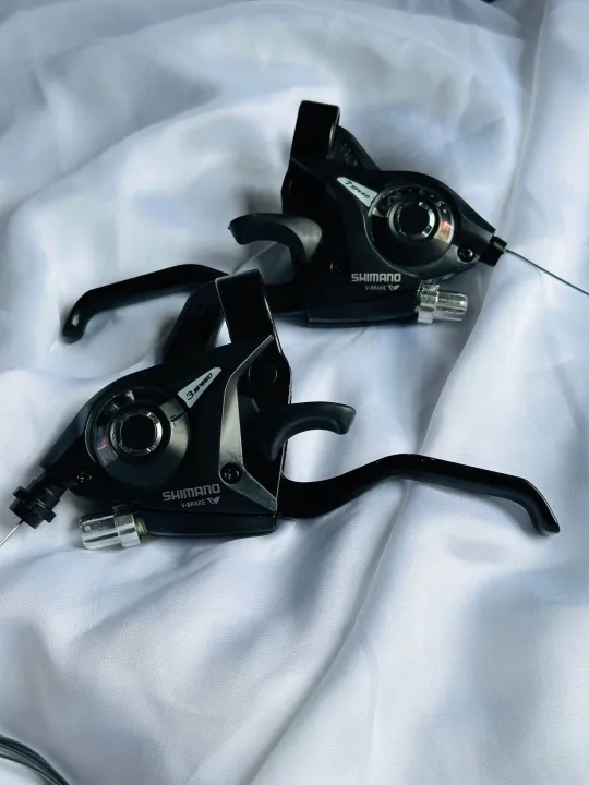 Shimano%20gears%20system%203+7%20for%20MTB%20bicycles%20-%20Image%206