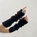 Fingerless Long Wrist Gloves Arm Warmers False Sleeves Knitted Gloves Finger Sleeves Cover Black White Half Finger Gloves.