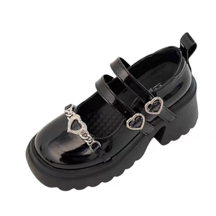 2024%20Sweet%20Heart-Shaped%20Buckle%20Lolita%20Shoes%20Women%20Patent%20Leather%20Platform%20Mary%20Janes%20Woman%20Metal%20Decoration%20Chunky%20Heels%20Pumps%20-%20Image%205