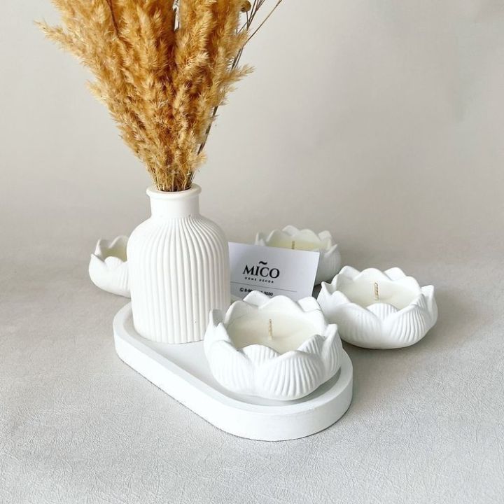 Set%20of%203%20Elegant%20Ceramic%20Mini%20Vases%20for%20Home%20Decor%20Unique%20Table%20Centerpieces%20for%20Living%20Room%20and%20Office%20-%20Image%205