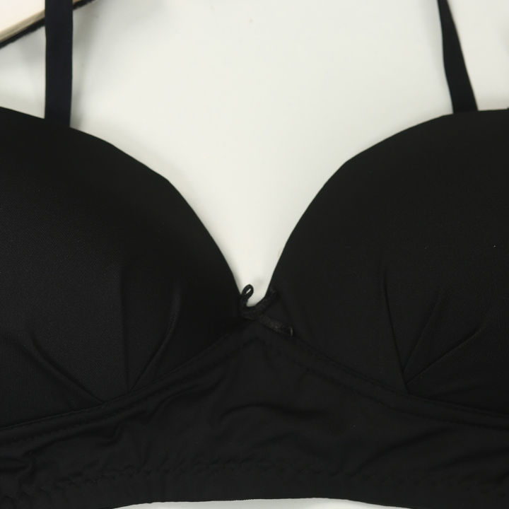 Black%20Cotton%20Foam%20Wireless%20Bra%20for%20Women%20-%20Adjustable%20Straps,%20Multiple%20Sizes%20(32B-38B)%20-%20Image%204
