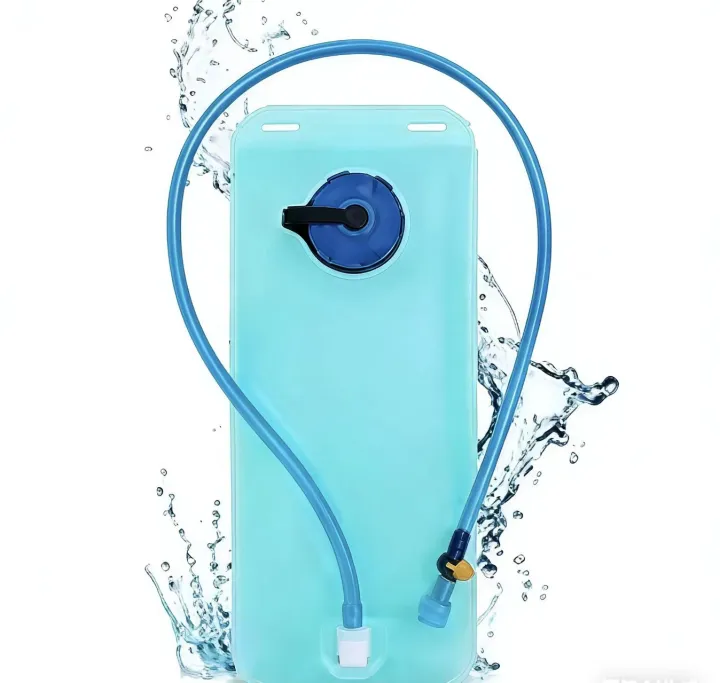 2L%20Portable%20Bicycle%20Riding%20Water%20Bag%20Food%20Grade%20Outdoor%20Sports%20Backpack%20Camping%20Water%20Bag%20for%20Cycling%20-%20Image%204