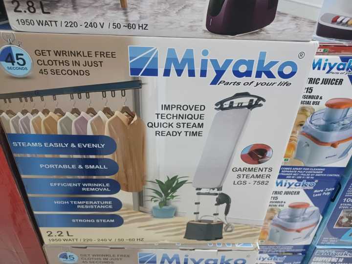 Miyako%202.2%20Ltr%20Garments%20Steammer%20LGS%207582/%201950%20Watt/220-240V%20/50~60%20HZ%20-%20Image%202