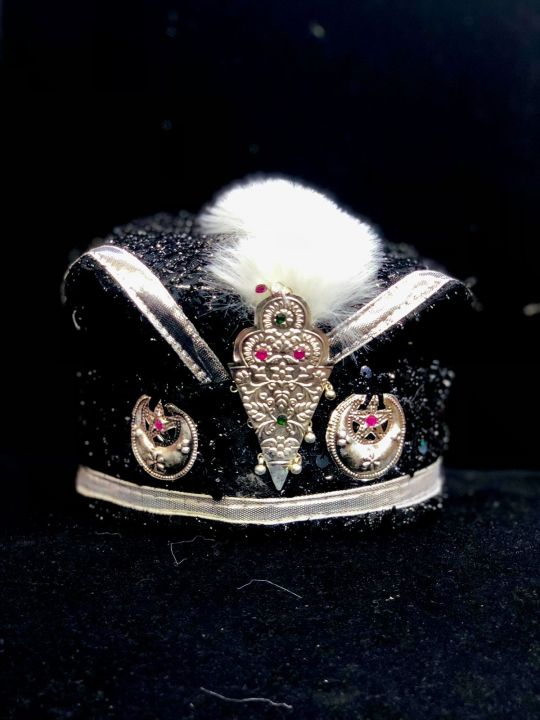 Beautiful babyscapes made of silver and silk