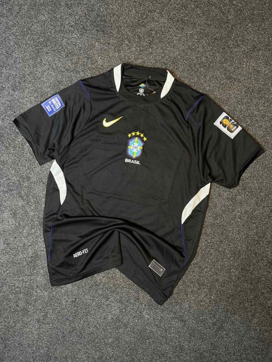 Brazil%20Aero-Fit%20Premium%20Black%20Edition%20Football%20Jersey%20-%20Image%205